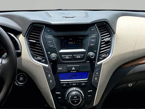 Used 2014 Hyundai Santa Fe Limited FWD image 7