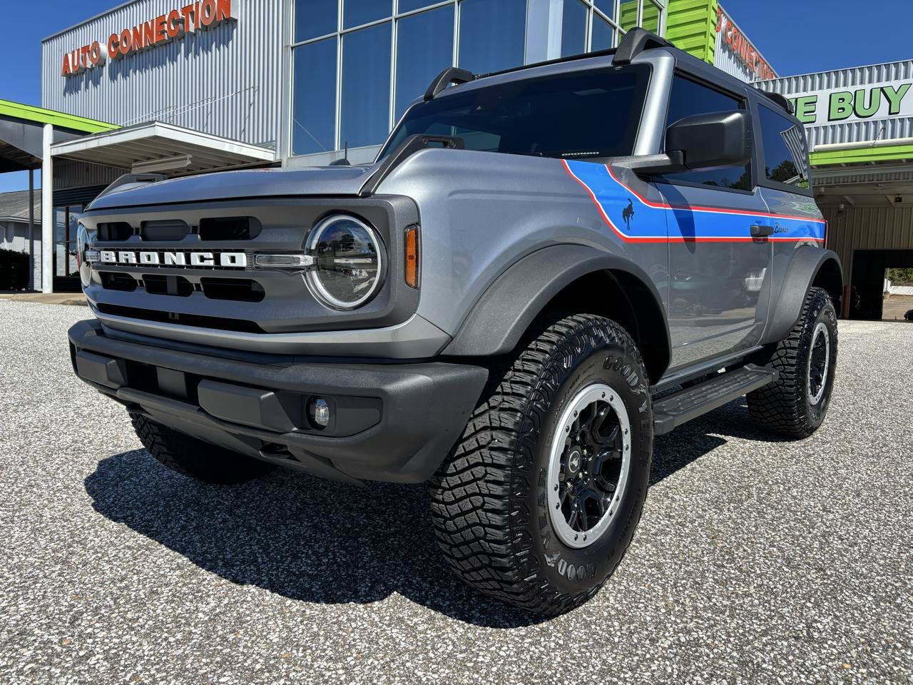 Used 2024 Ford Bronco Big Bend w/ Sasquatch Package AWD/4WD image 9