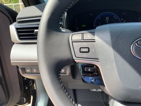 New 2026 Toyota Camry SE FWD image 26