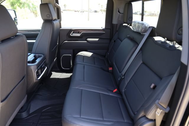 New 2026 GMC Sierra 2500 SLT w/ Texas SLT Premium Package AWD/4WD image 14