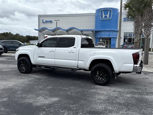 Used 2022 Toyota Tacoma SR5 image 13