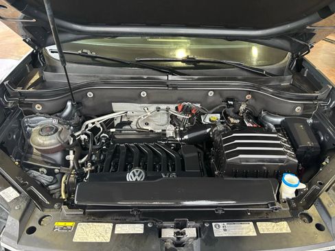 Used 2019 Volkswagen Atlas SE w/ Towing Package image 29