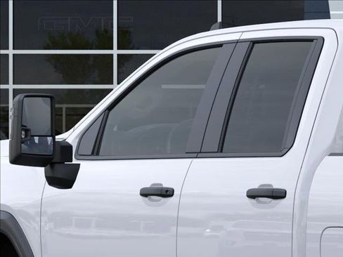 New 2026 GMC Sierra 2500 Pro w/ Convenience Package image 12