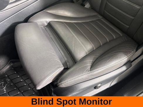Used 2021 Mercedes-Benz GLC 300 4MATIC image 14