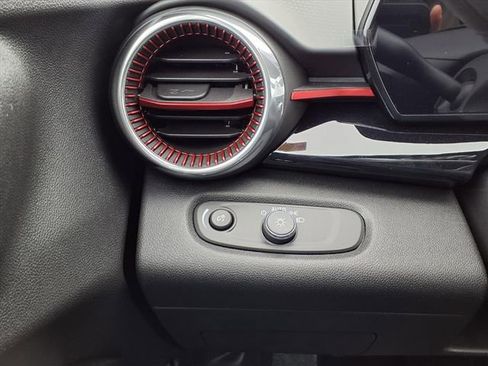 New 2026 Chevrolet Trax RS w/ Driver Confidence Package image 10