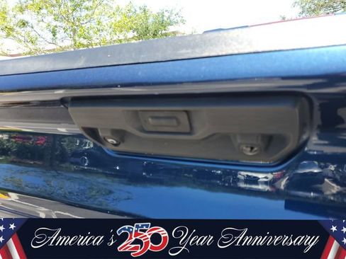 Used 2023 Chevrolet Silverado 1500 LT RWD image 8