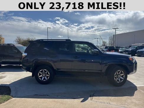 Used 2024 Toyota 4Runner TRD Off-Road Premium w/ Moonroof Package image 2
