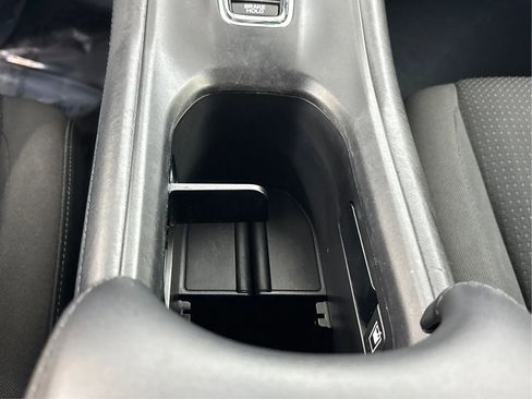 Used 2021 Honda HR-V EX image 22