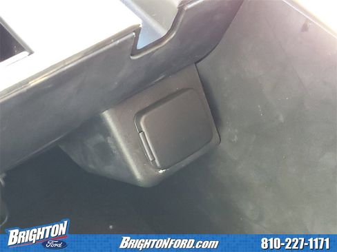 Used 2023 Ford Explorer XLT w/ Equipment Group 202A image 26