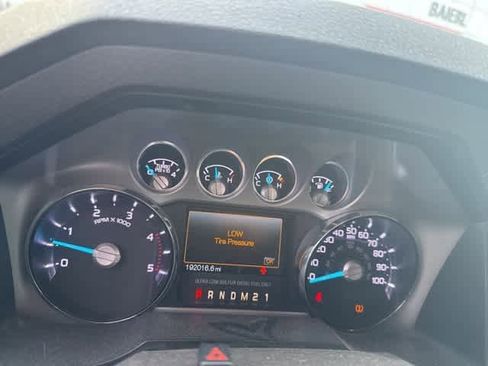 Used 2012 Ford F250 Lariat w/ Chrome Pkg image 7