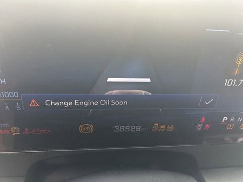 Certified 2025 Chevrolet Traverse LT image 10