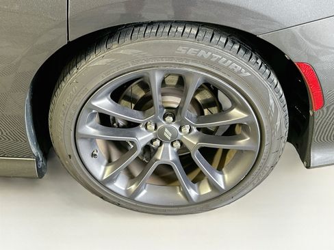 Used 2020 Dodge Charger Scat Pack RWD image 11