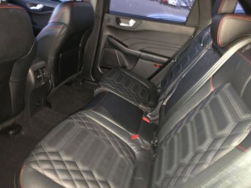 Used 2024 Ford Escape ST-Line Elite w/ Premium Technology Package image 7