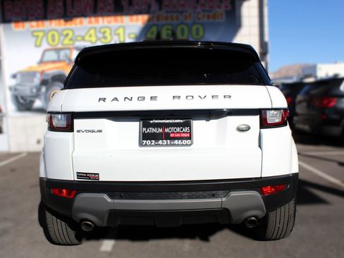 Used 2018 Land Rover Range Rover Evoque image 8
