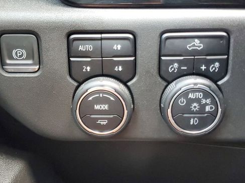 Certified 2023 Chevrolet Silverado 1500 LT Trail Boss image 25