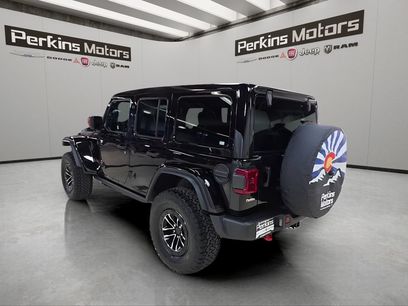 New 2026 Jeep Wrangler Unlimited Rubicon w/ Xtreme 35 Tire Package