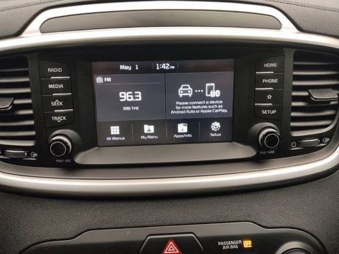 Used 2019 Kia Sorento AWD V6 image 25