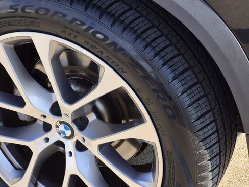 Certified 2023 BMW X5 xDrive40i image 7