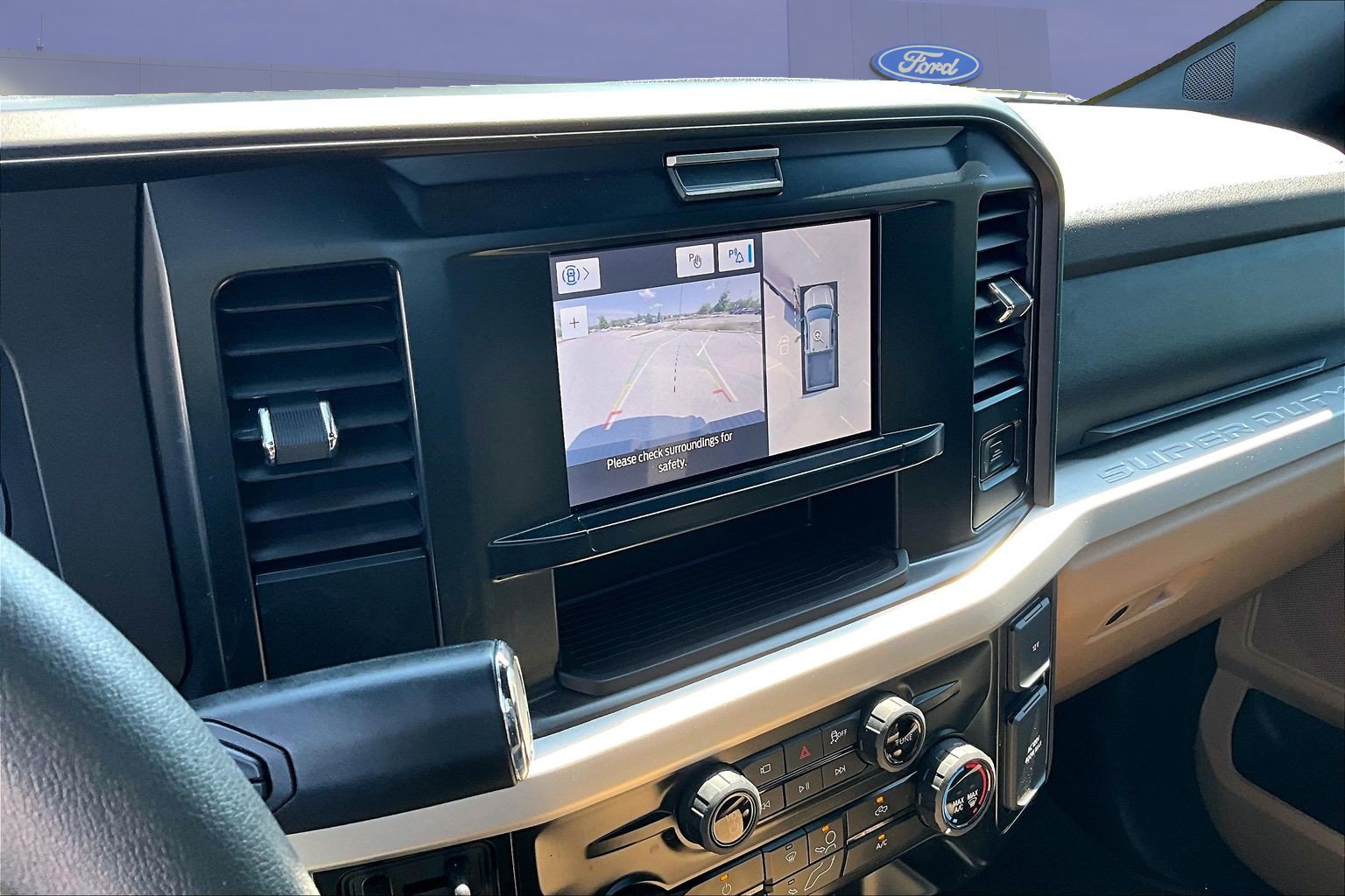Used 2025 Ford F350 XLT w/ 360-Degree Camera Package AWD/4WD image 13