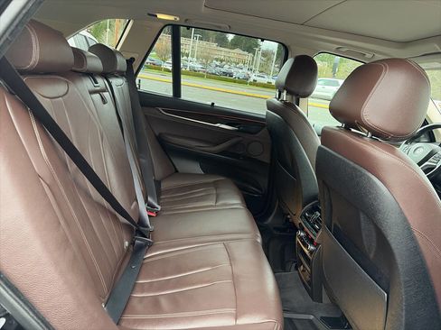 Used 2017 BMW X5 xDrive35i w/ Premium Package Enhanced image 26