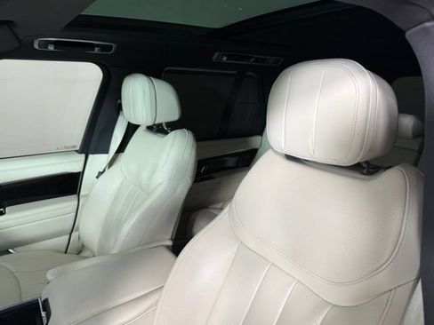 Used 2024 Land Rover Range Rover SE AWD/4WD image 6