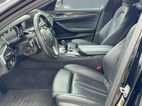 Used 2017 BMW 540i image 4