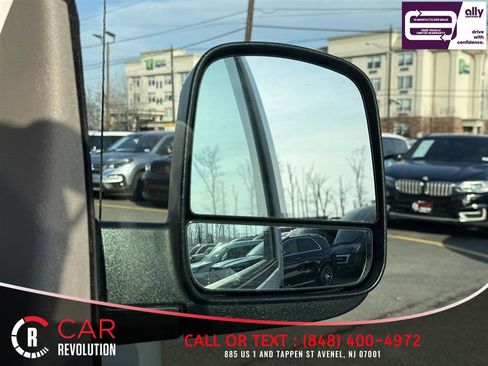 Used 2023 GMC Savana 2500 RWD image 29