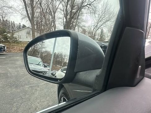 Used 2022 Nissan Sentra SV image 23