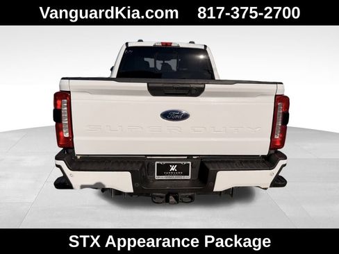 Used 2023 Ford F250 XL w/ STX Appearance Package image 3