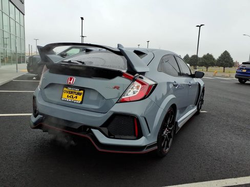 Used 2019 Honda Civic Type R image 4