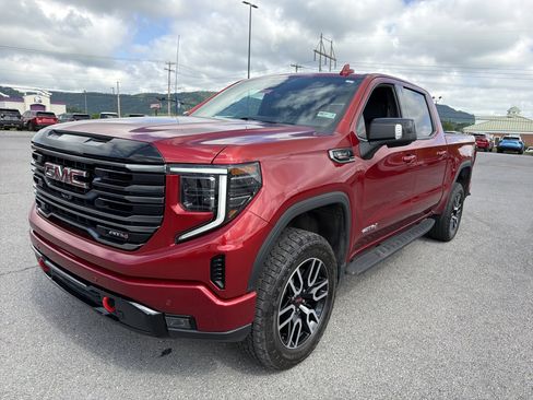 Used 2026 GMC Sierra 1500 AT4 w/ AT4 Premium Package AWD/4WD image 12