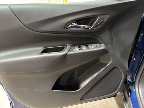 Used 2022 Chevrolet Equinox LT FWD image 20