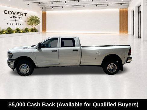 New 2026 RAM 3500 Tradesman w/ Chrome Appearance Group A AWD/4WD image 6