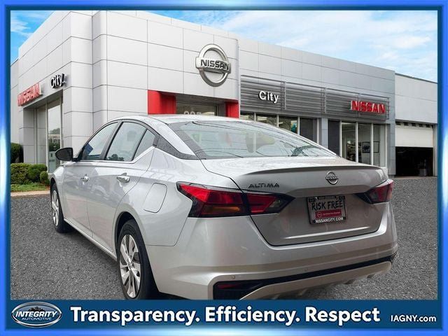 Certified 2024 Nissan Altima 2.5 S FWD image 8