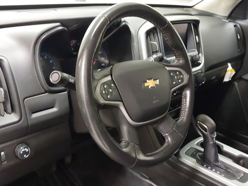Certified 2022 Chevrolet Colorado LT w/ Fleet Safety Package image 17