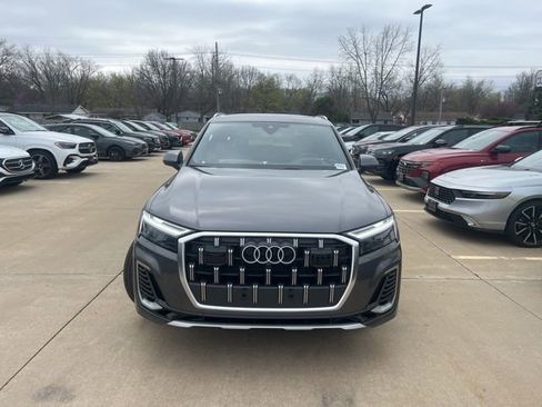 New 2026 Audi Q7 3.0T Prestige image 2