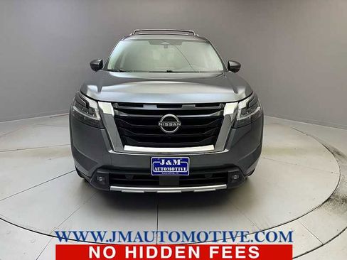 Used 2022 Nissan Pathfinder SL w/ SL Premium Package image 8