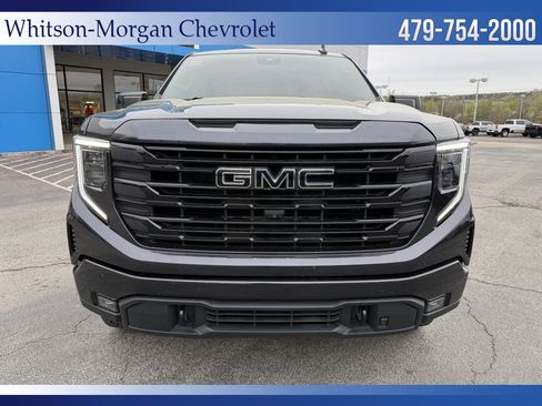 Used 2022 GMC Sierra 1500 Elevation w/ Elevation Premium Package image 3