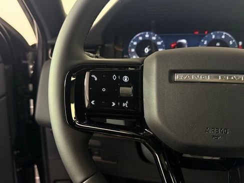 Used 2026 Land Rover Range Rover Evoque S AWD/4WD image 23