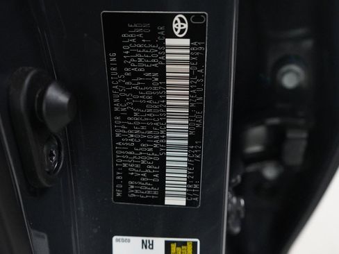 Used 2025 Toyota Corolla FX image 22