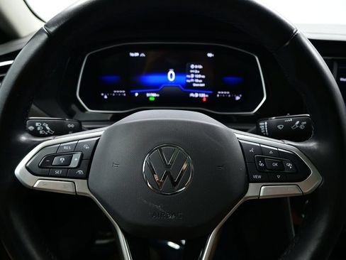 Used 2024 Volkswagen Jetta SE FWD image 16