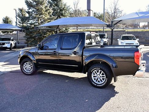 Used 2017 Nissan Frontier SV w/ SV Value Truck Package image 6