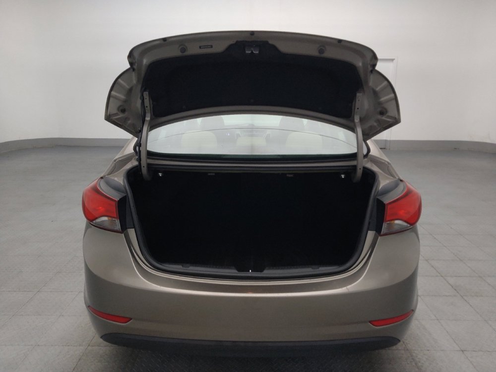 Used 2016 Hyundai Elantra Value Edition FWD image 29