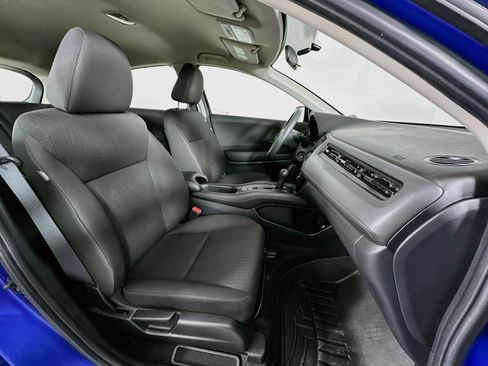 Used 2018 Honda HR-V LX image 28