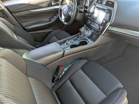 Used 2020 Nissan Maxima 3.5 S w/ Floor Mat Group image 14