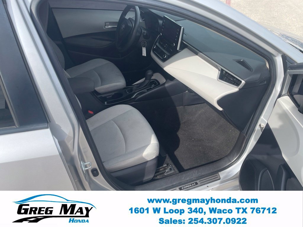 Used 2021 Toyota Corolla LE FWD image 26