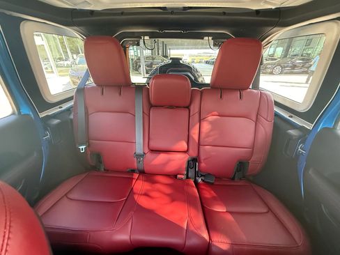 Used 2024 Jeep Wrangler Unlimited Rubicon 392 image 49