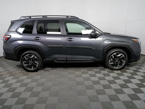 Used 2025 Subaru Forester Limited w/ Popular Package #1 AWD/4WD image 2