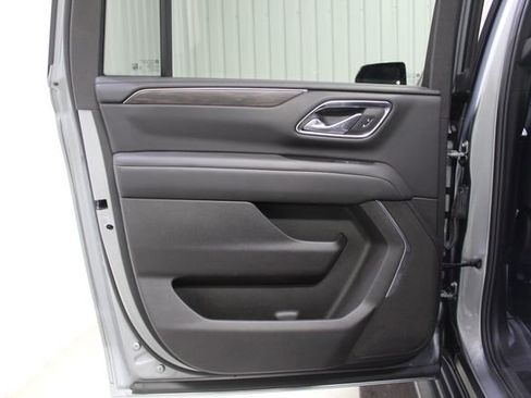 Used 2024 Chevrolet Suburban LS w/ Max Trailering Package AWD/4WD image 15