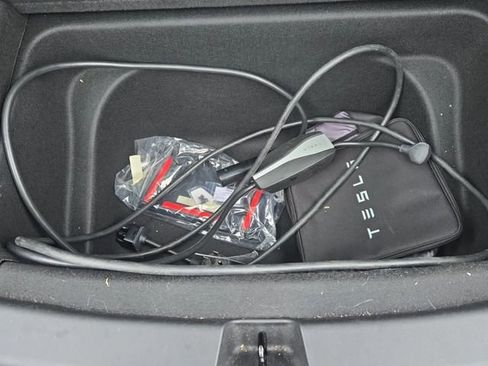 Used 2023 Tesla Model Y Long Range image 7